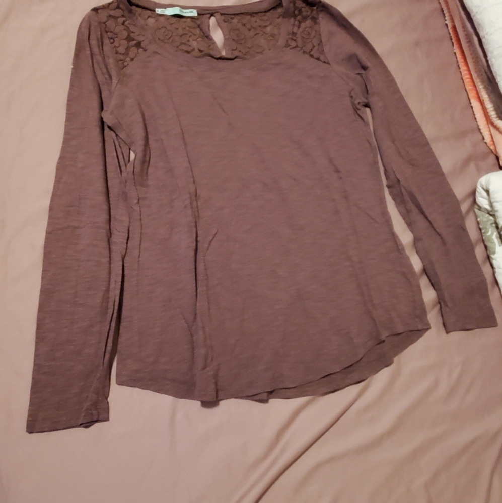 Long sleeve shirt